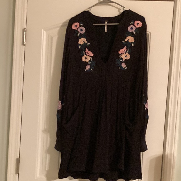 Free People Dresses & Skirts - COPY - Free People embroidered short dress or long tunic